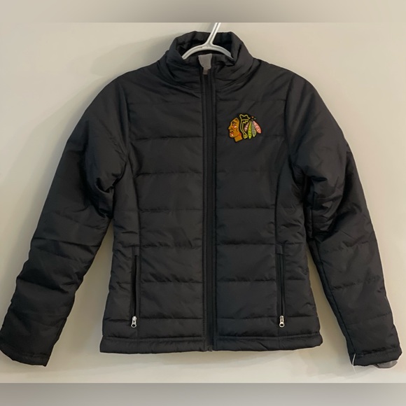 NWOT ⭐️ NHL Official Chicago Blackhawks Lightweight Puffer - Girls Med 1… - Picture 3 of 8